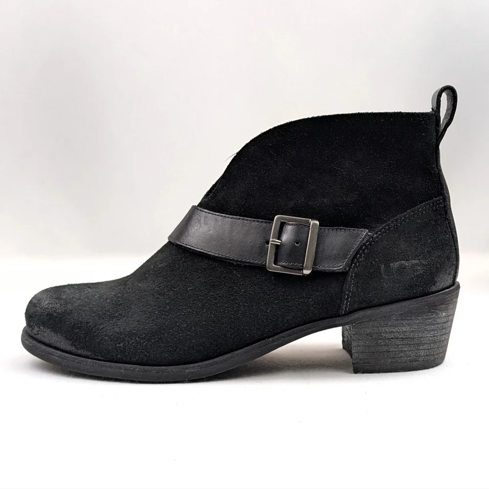 UGG Wright Ankle Boots Suede & Leather Belted Buckle Block Heel Pull On Black 8